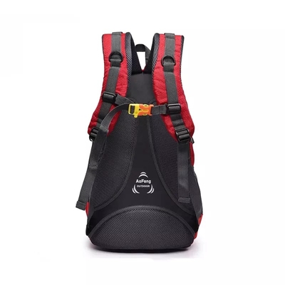 гора Mochila перемещения рюкзака водоустойчивой на открытом воздухе сумки света 40L располагаясь лагерем