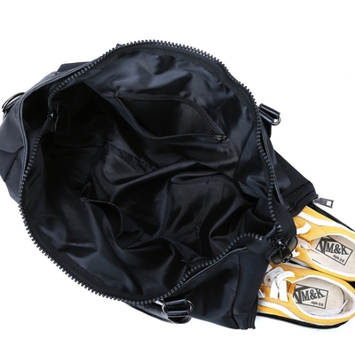 Сумка Duffle спортзала нейлона сумки Duffle спорт чернокожих человеков с отсеком ботинка
